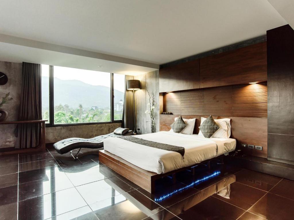 B2 Black Business And Budget Hotel Чиангмай Экстерьер фото